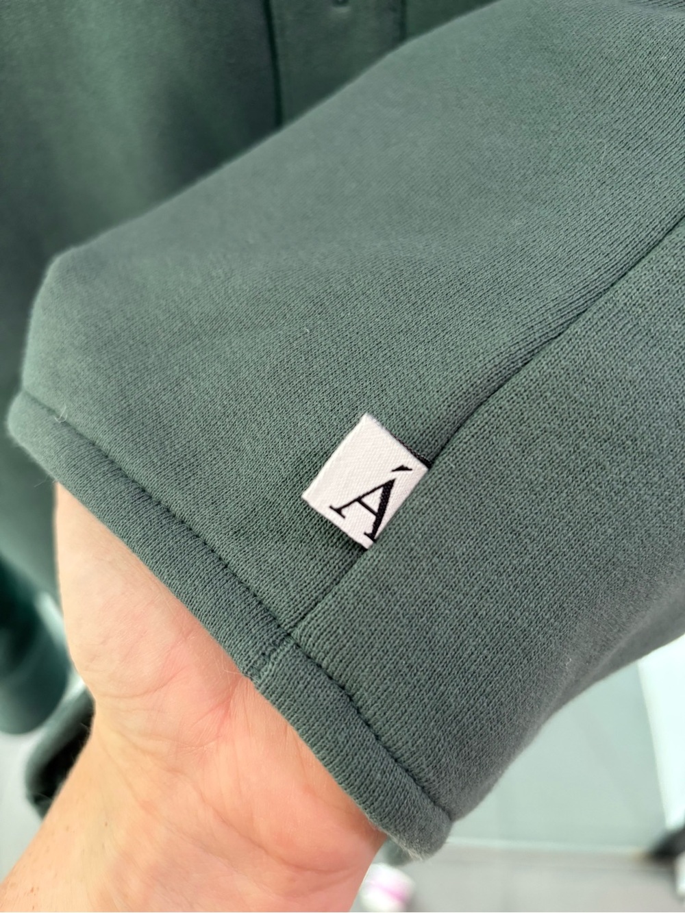 ANIÁN jacket - Picture 2 of 4